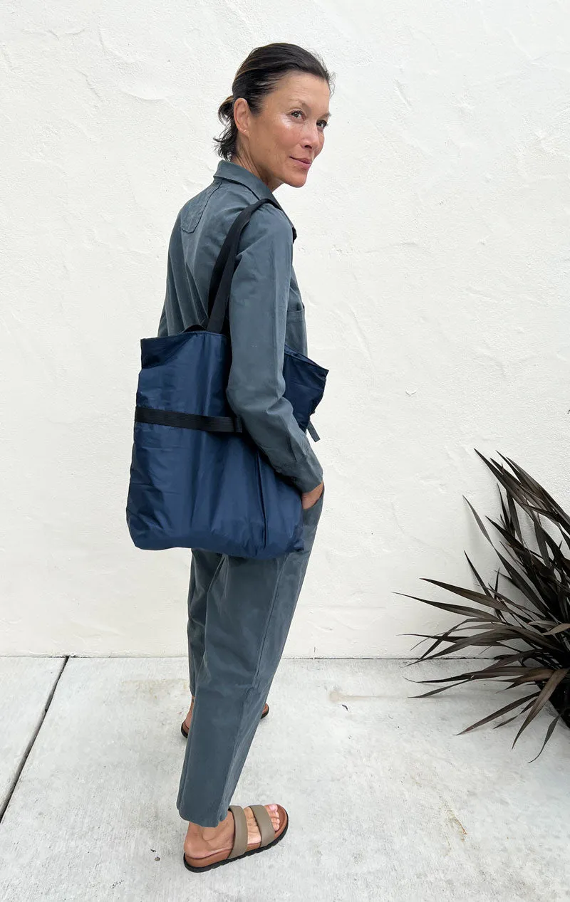 Carryall tote Bag