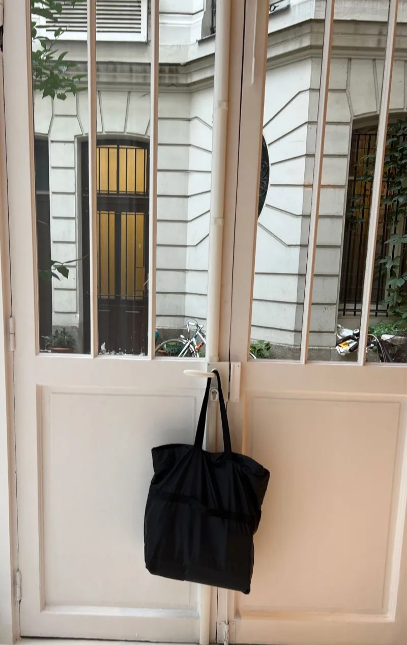Carryall tote Bag