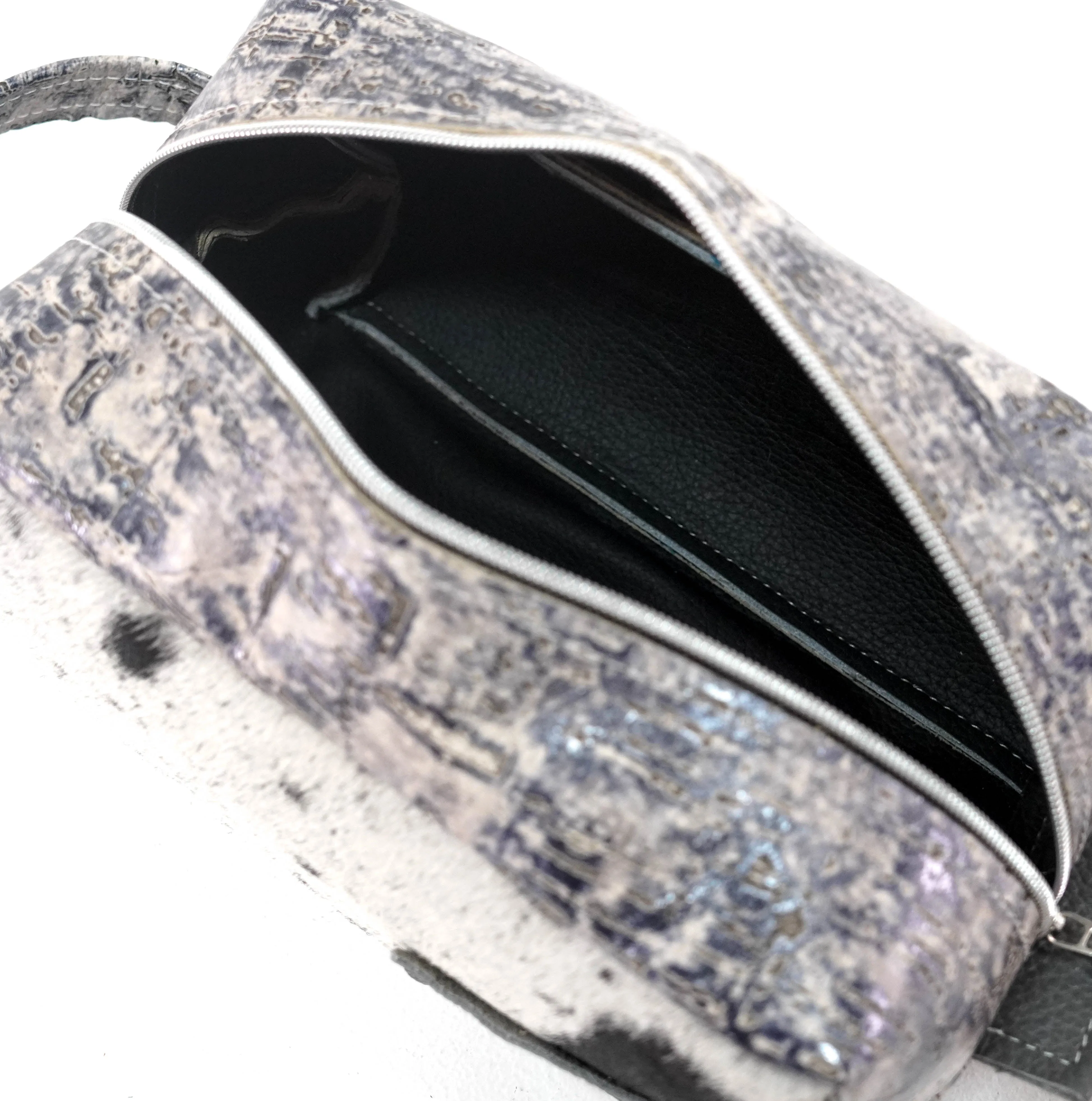 Dutton - Black & White w/ Denim Driftwood