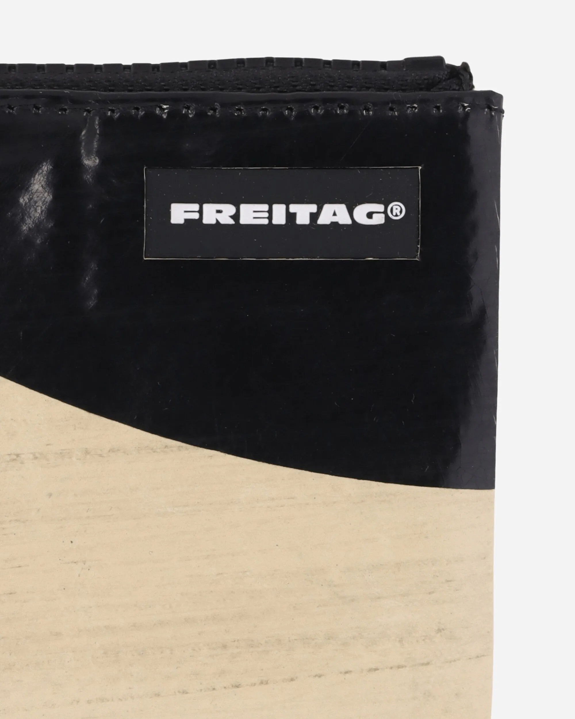 F05 Blair Extra Small Pouch Cream / Black