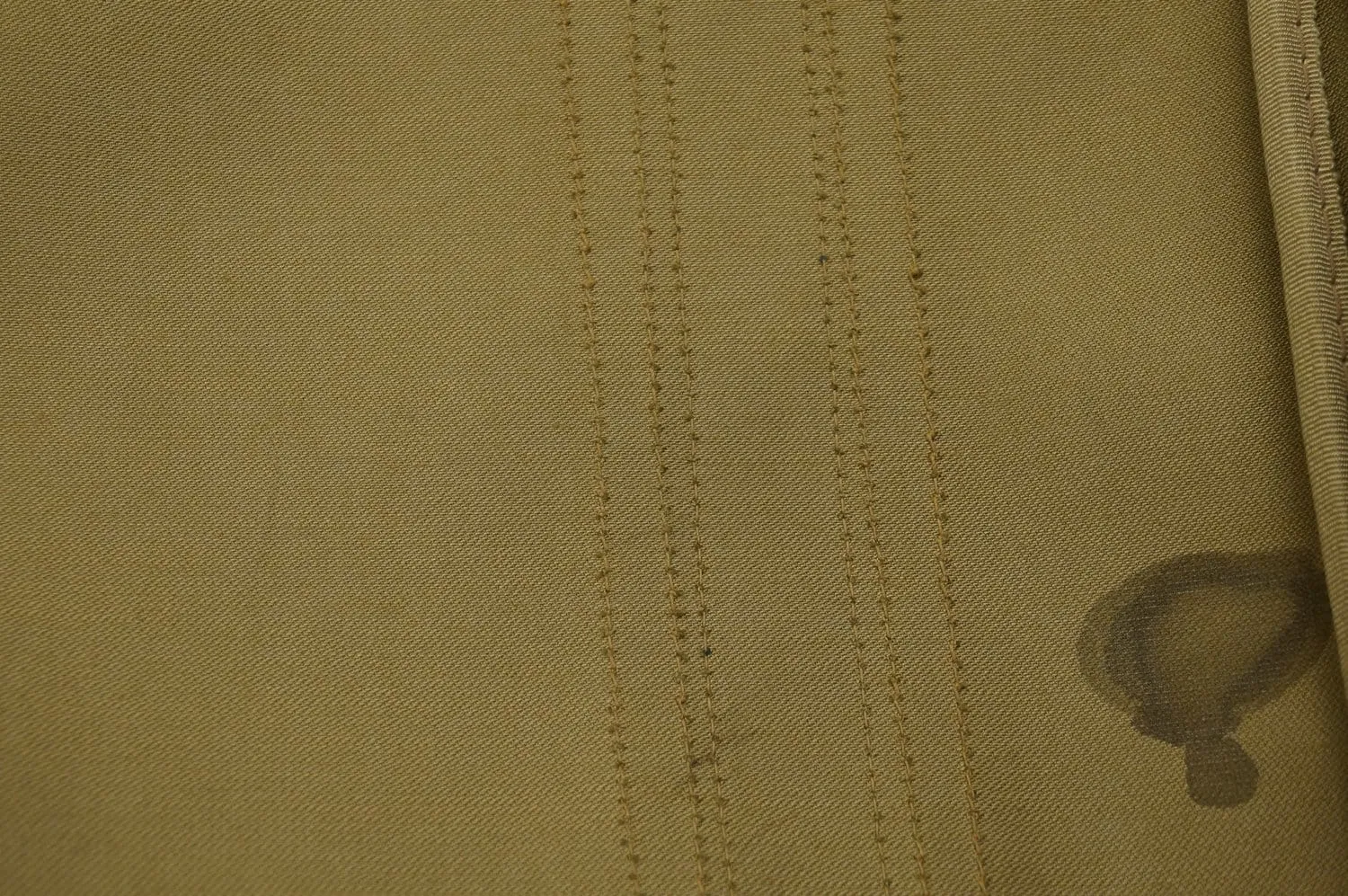 GUCCI Classic GG Monogram Canvas Brown Stripes Suitcase Bag