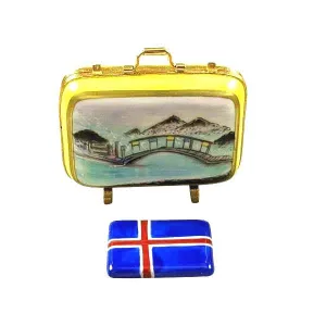Iceland Suitcase with Removable Flag