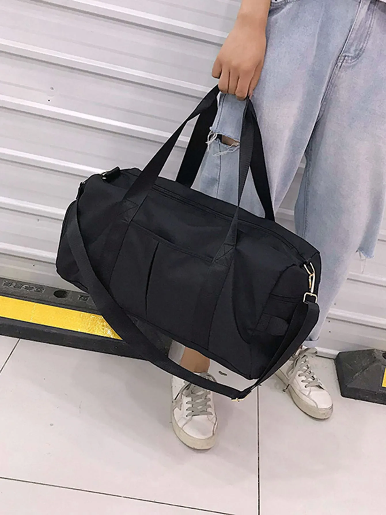 Large Capacity Duffel Bag - Black