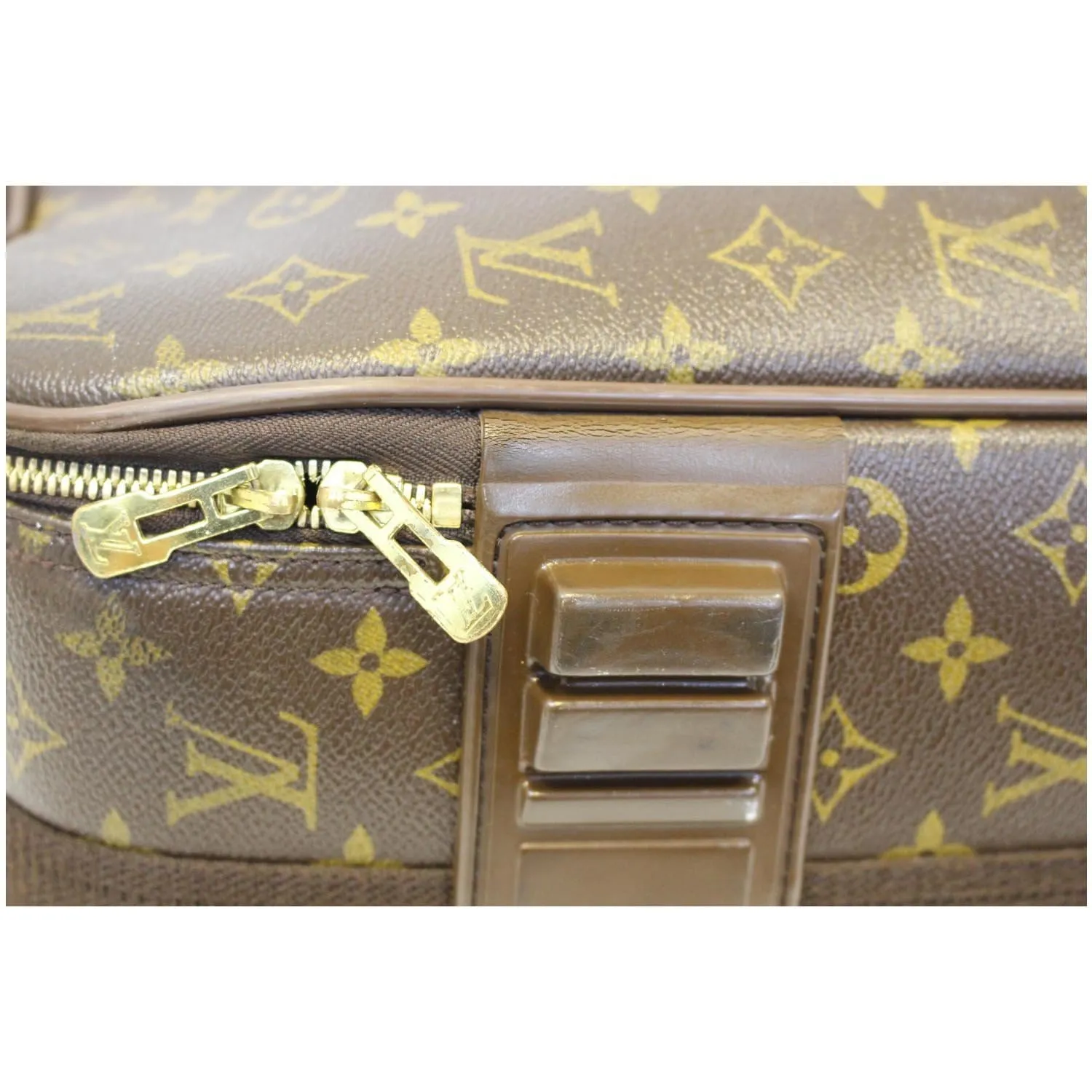LOUIS VUITTON Pegase 55 Monogram Canvas Business Suitcase