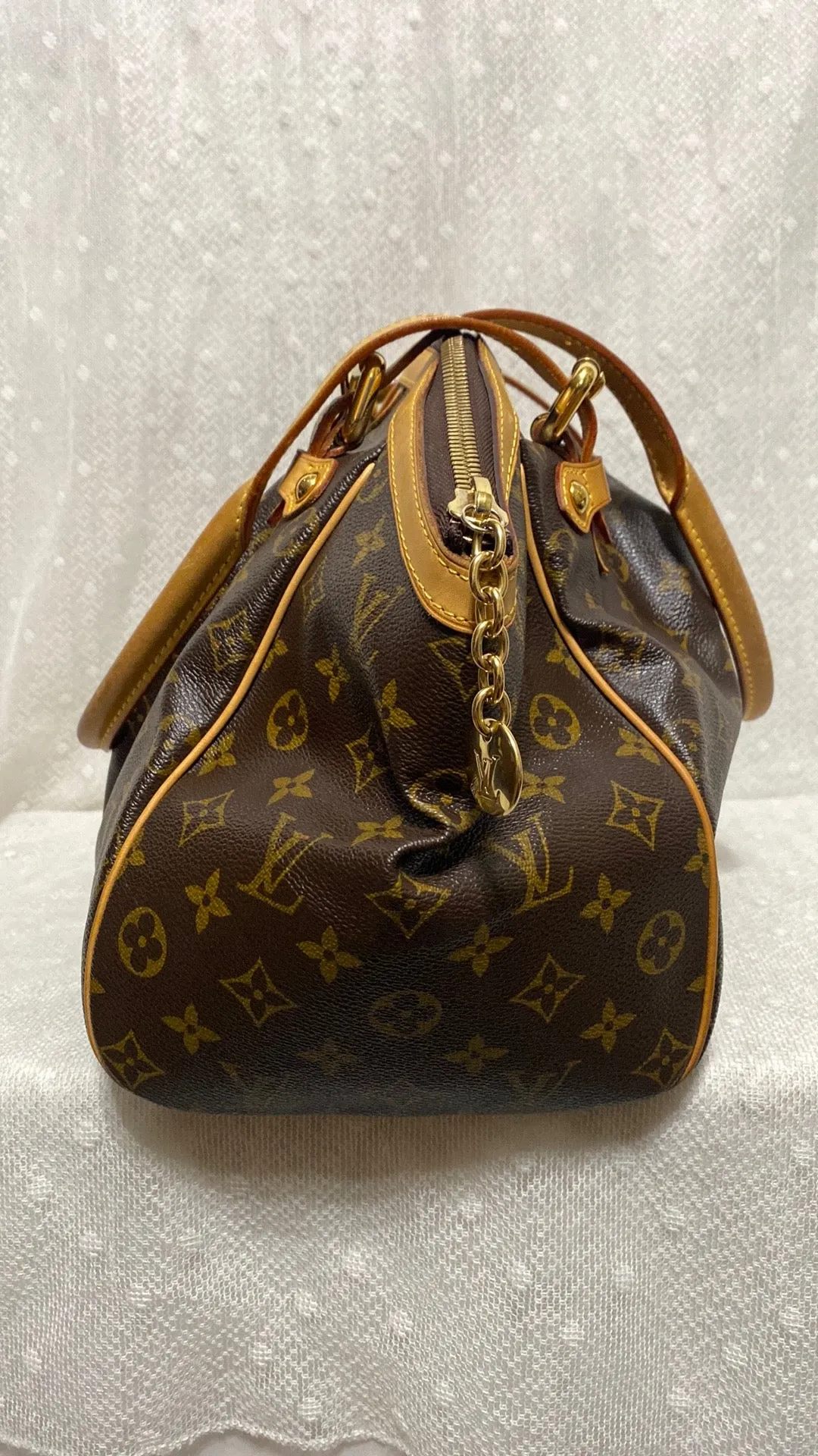 Louis Vuitton Tivoli GM Monogram Canvas Large Shoulder Bag