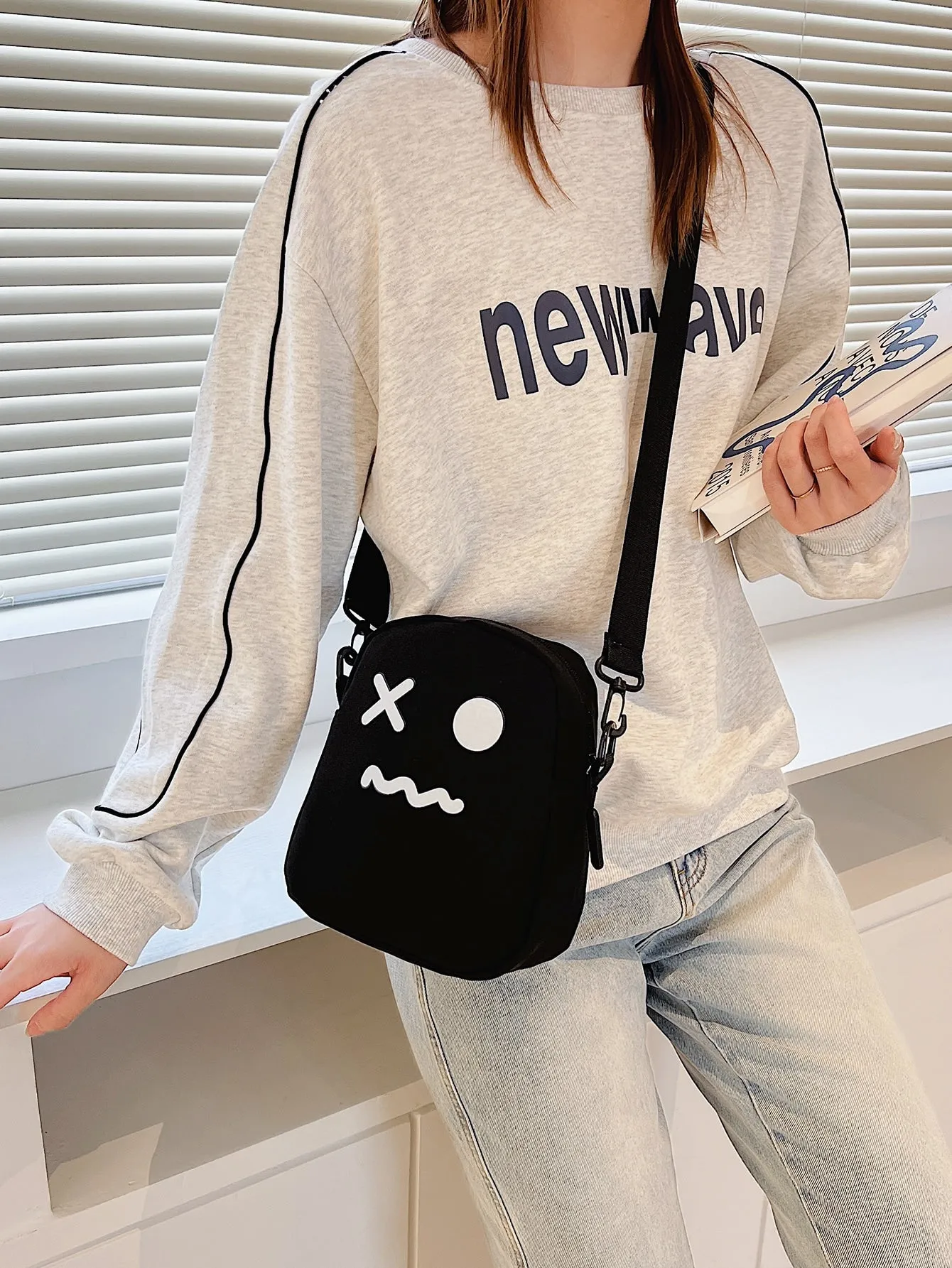 Mini Cartoon Graphic Dome Bag - Black and White