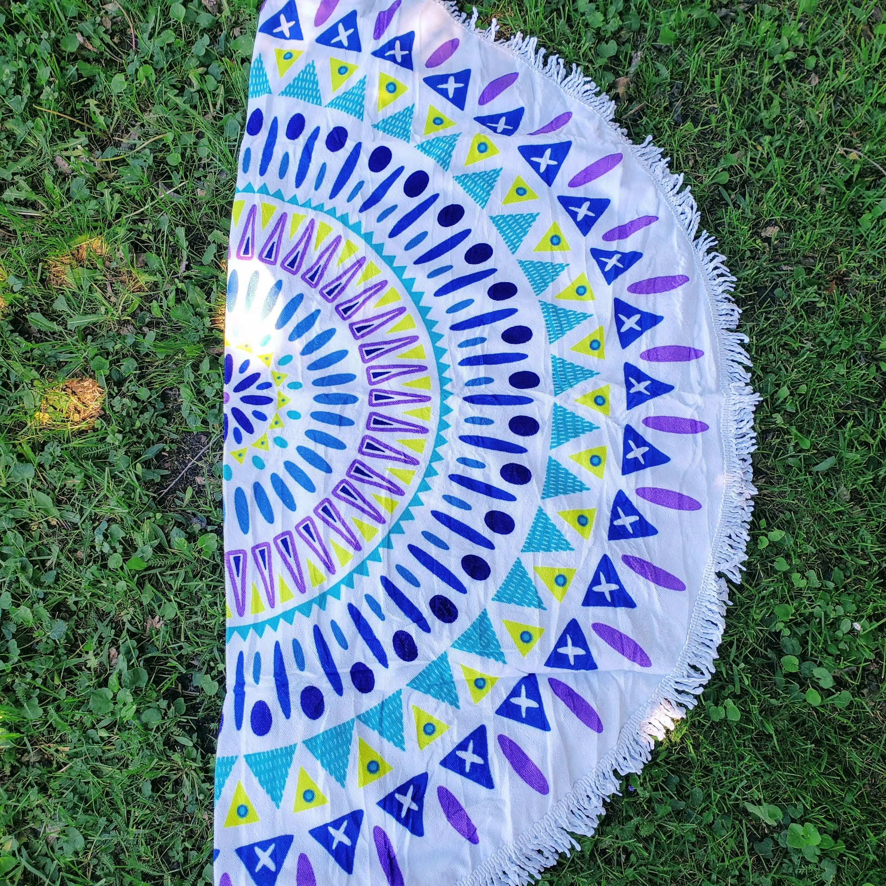 Round Beach Towels - SUNNY