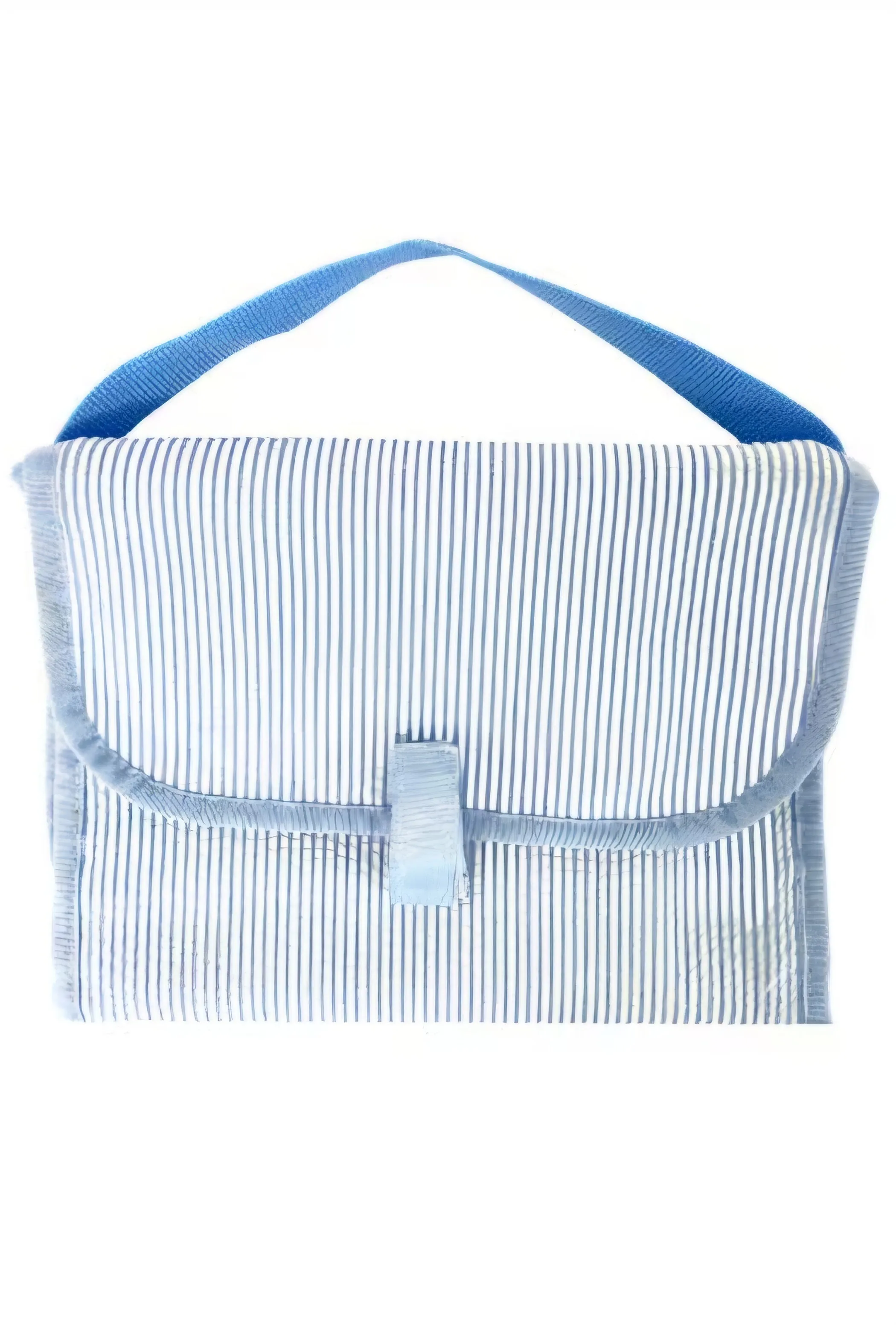 Seersucker Hang Around Trifold Toiletry Bags