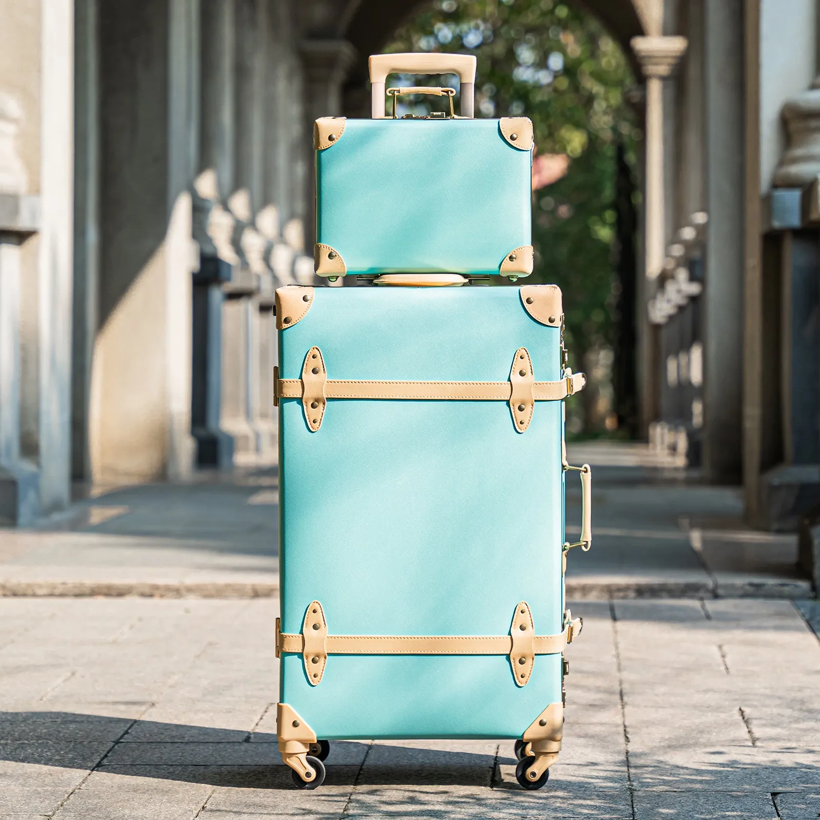 urecity Vintage leather-trimmed luggages 2 Pack