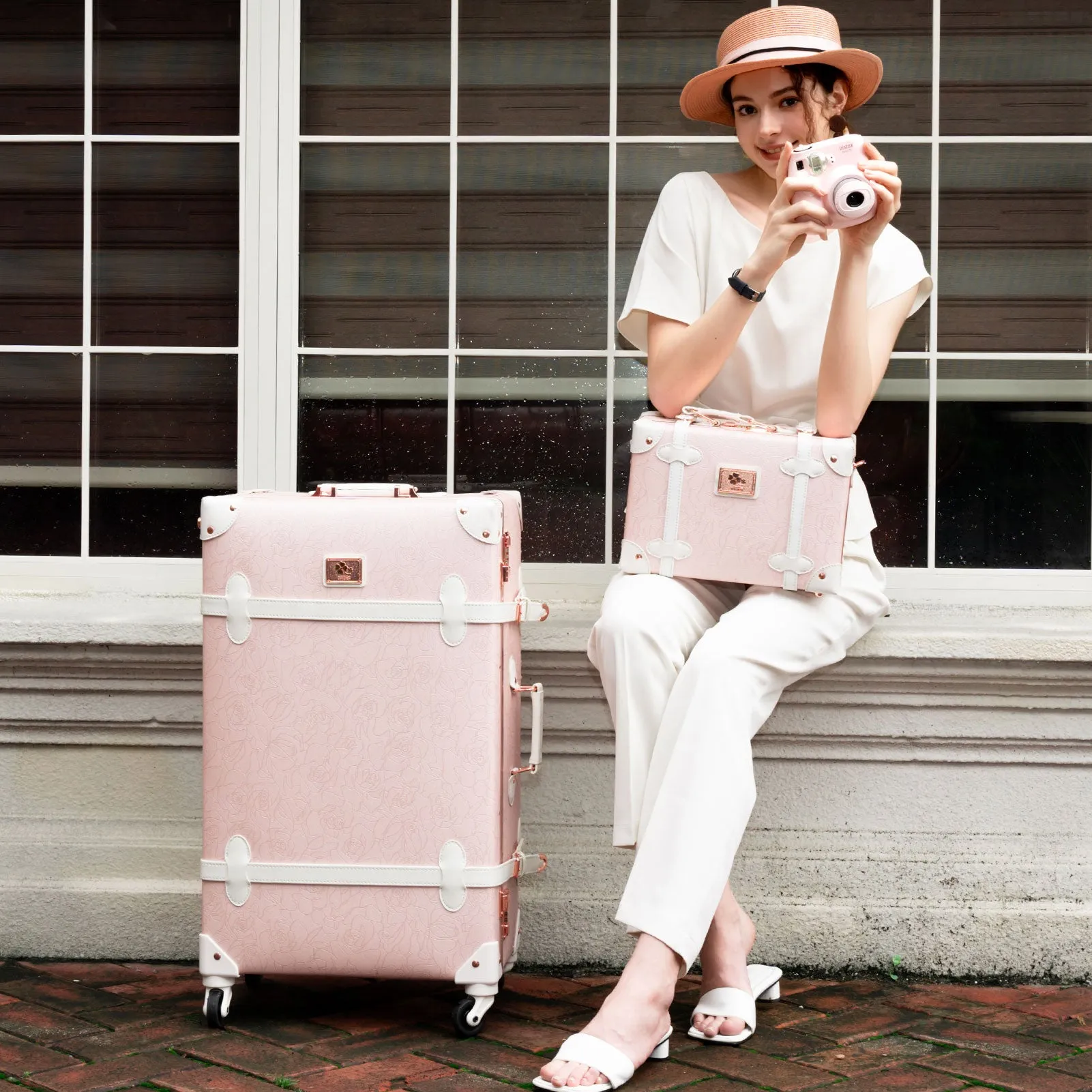 urecity Vintage leather-trimmed luggages 2 Pack